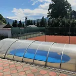 Fako Resort